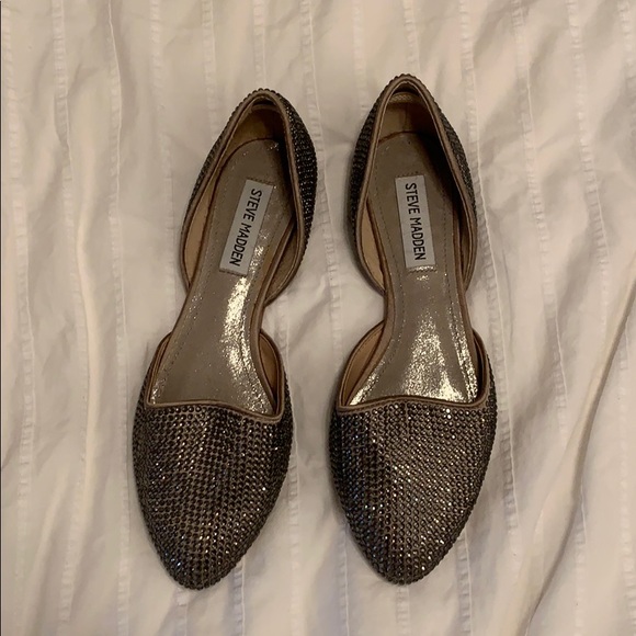 Steve Madden Shoes - Steve Madden Rhinestone embellished flats Steve Madden Shoes - Steve Madden Rhinestone embellished flats